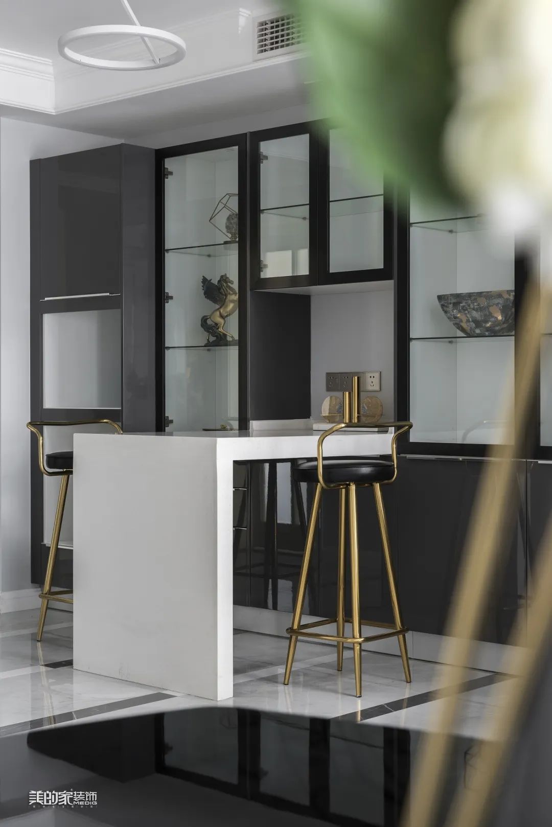 春森彼岸 260㎡现代轻奢风,演绎江景房的舒适与雅致-53