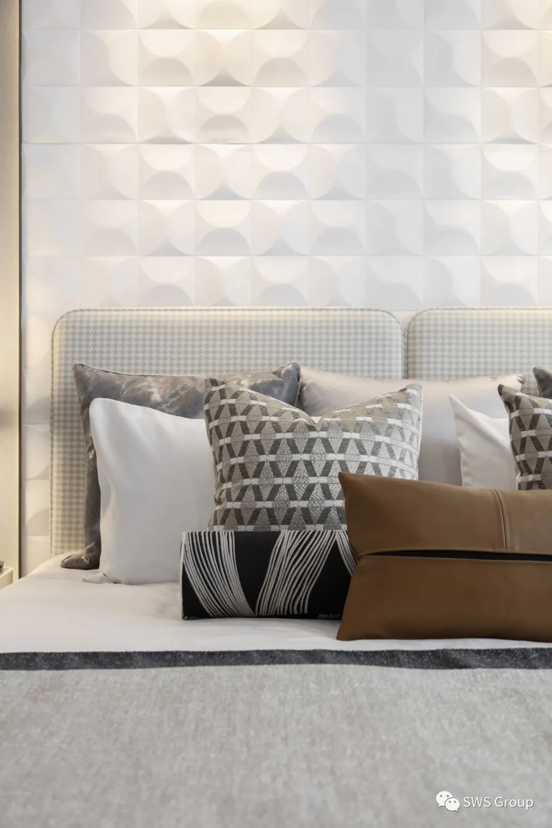 武汉绿城凤起听澜样板间 | 年轻现代的理想居所-42