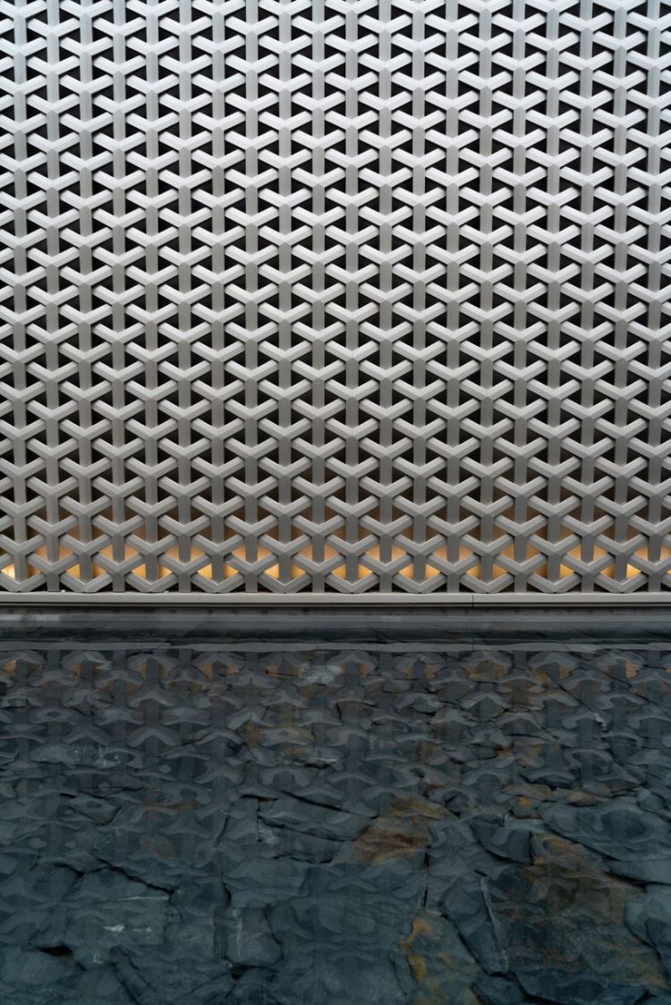 這座建築呈現一股和諧雅致的山水景色。 - WEHOUSE-3