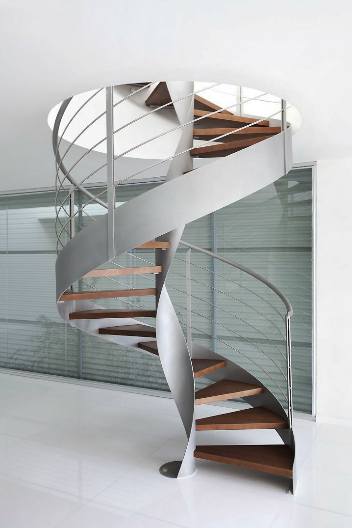 Antonio Matres Studio 打造铝制物流制造办公一体化建筑-13