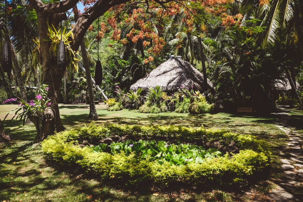 斐济五星级豪华度假酒店,现代斐济风格的海滨别墅-18