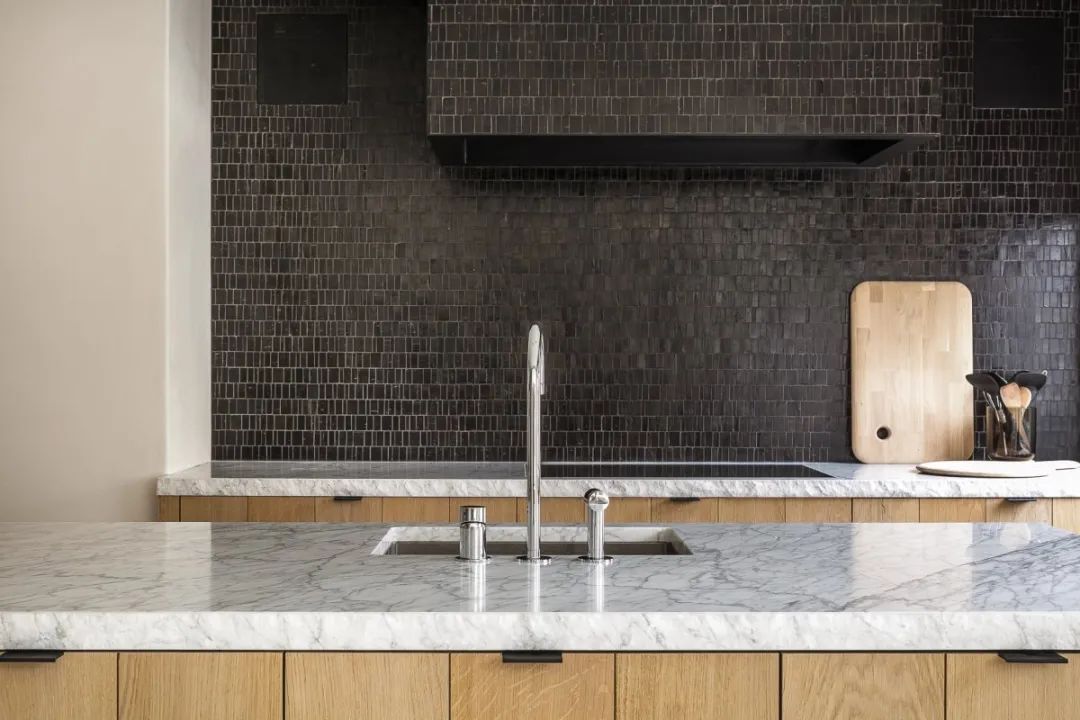 Nathalie Deboel 的温暖极简主义 | 比利时自然的室内设计美学-84