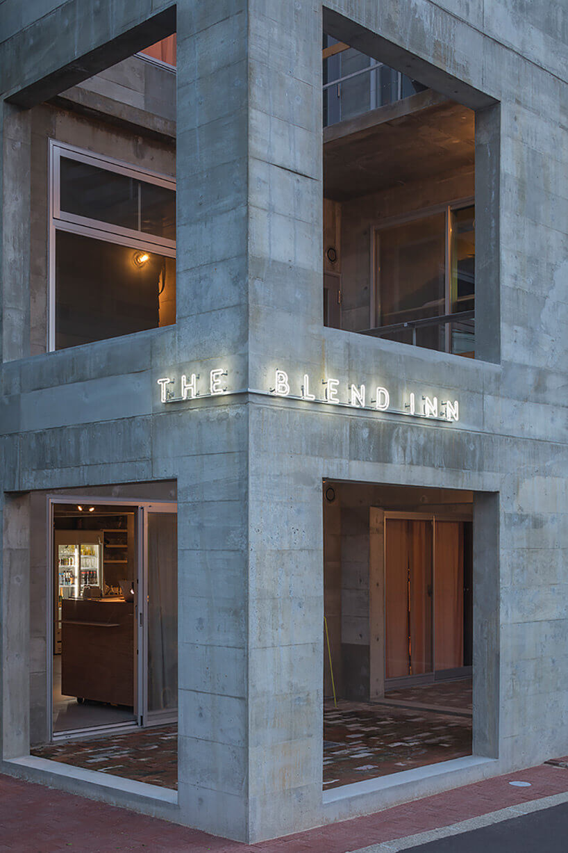 清水模与多彩的窗帘:大阪工业风设计旅馆THE BLEND INN-3