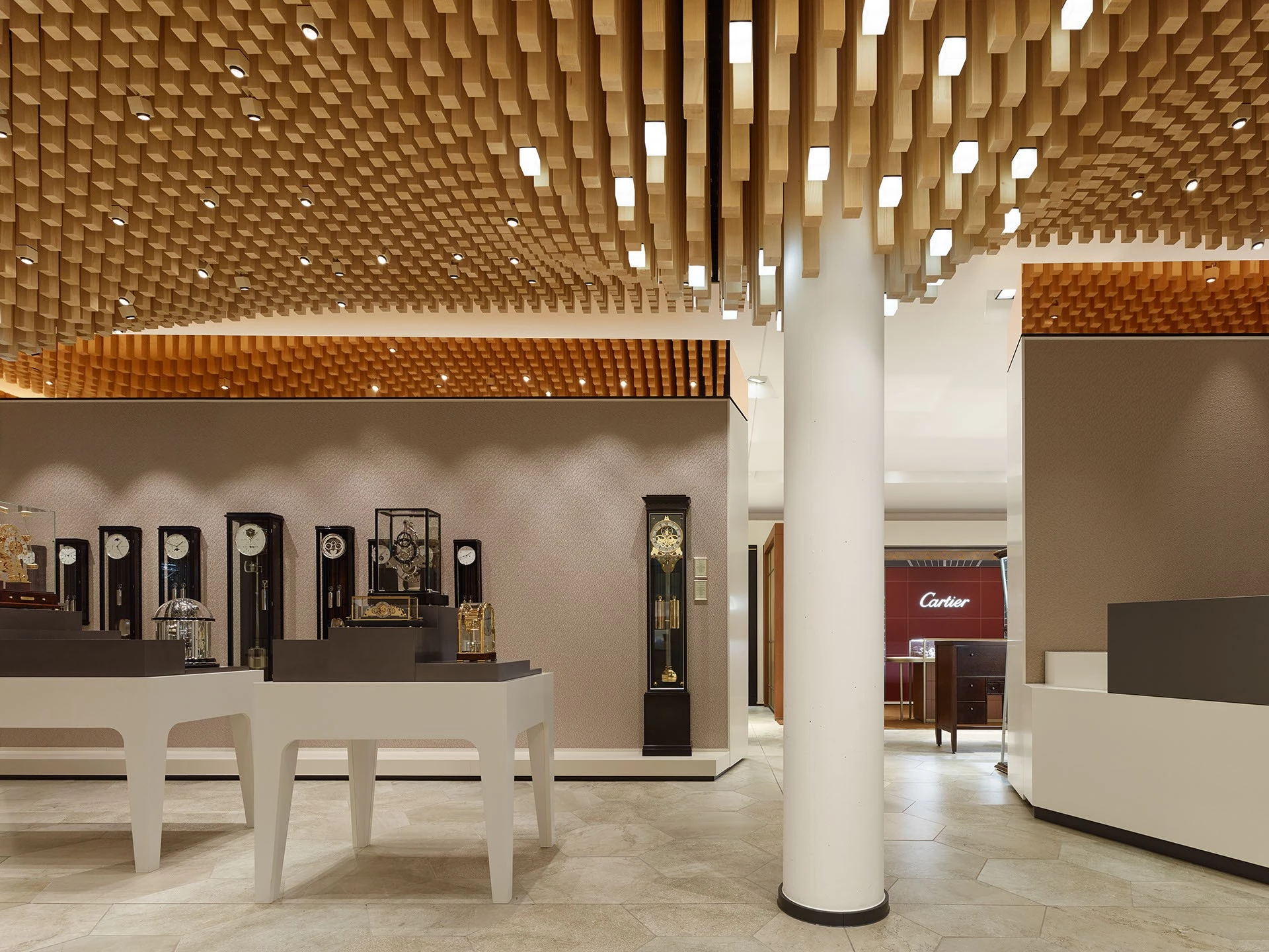 德国黑森林的奢华钟表销售空间-14