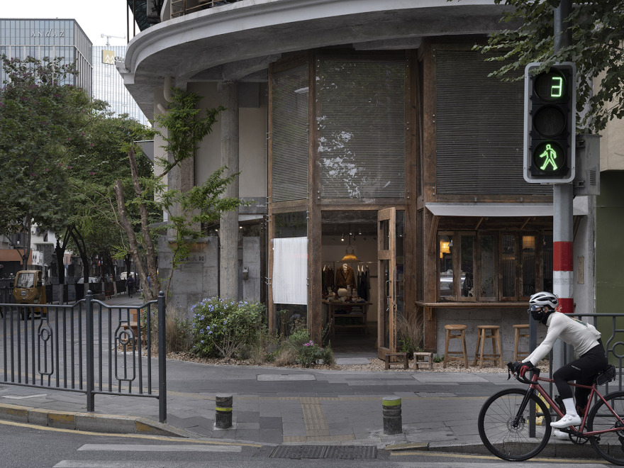 MSLAN corner 服装店丨中国厦门丨退化建筑-3