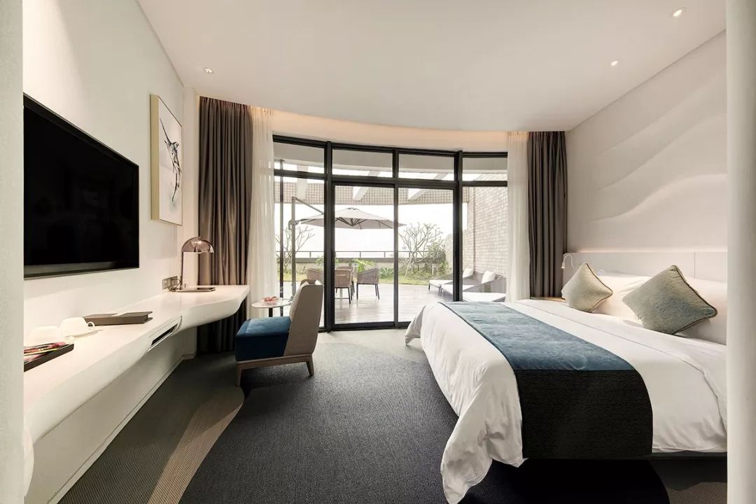 CZD HOTEL | 拥抱大海的现代度假空间-48