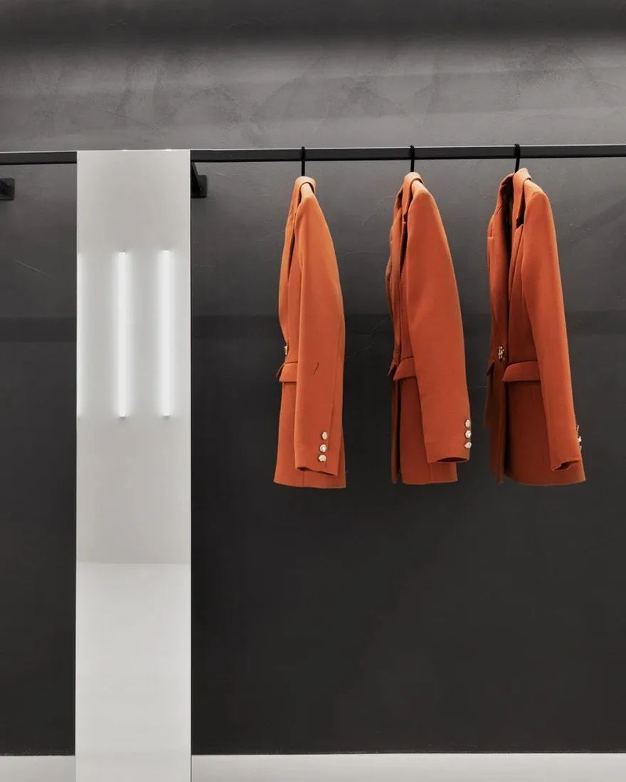 Zvonko 全新商店设计丨白俄罗斯明斯克丨Deconova 建筑设计工作室-11