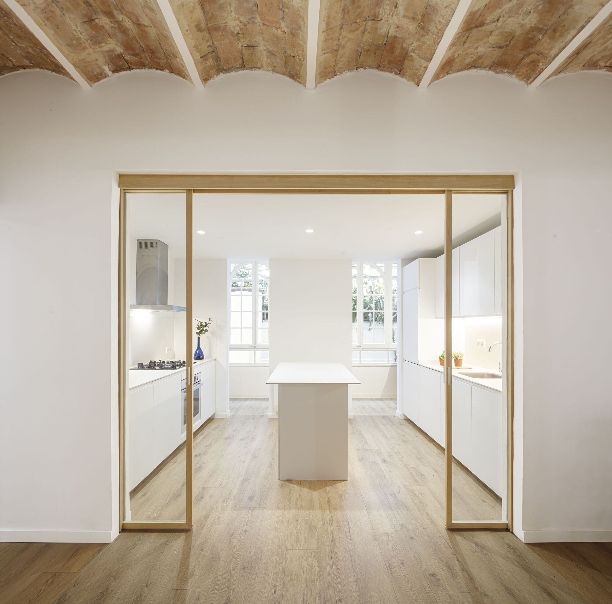 格雷西亚宅邸丨西班牙巴塞罗那丨Roman Izquierdo Bouldstridge-15