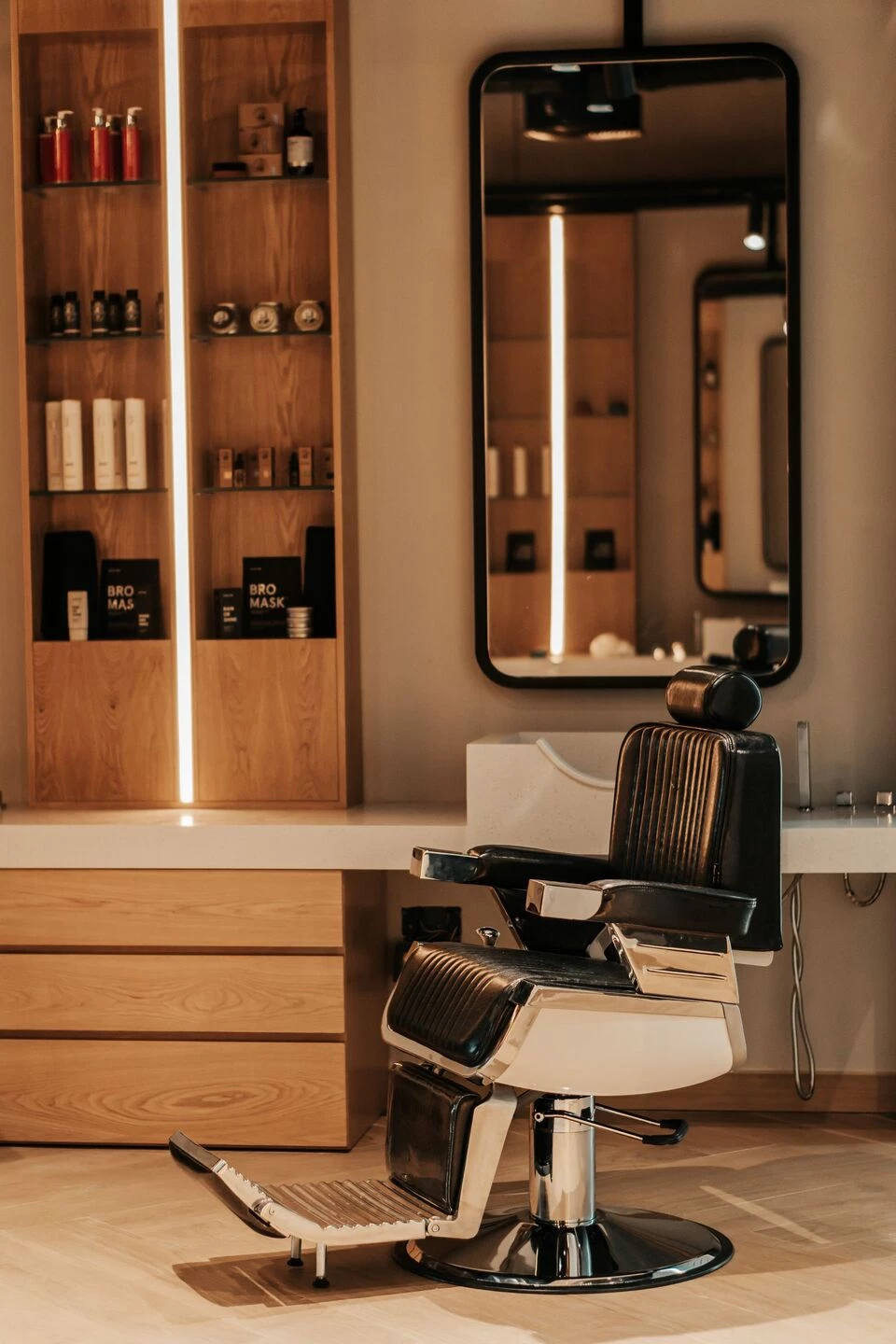 MustDash 理发店丨阿联酋迪拜丨The Trouvaille Studio-40