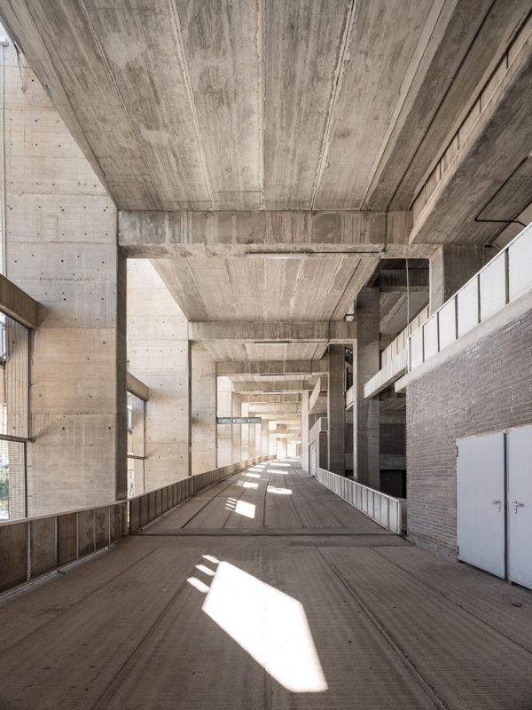 诺坎普球场首次扩建丨西班牙巴塞罗那-28