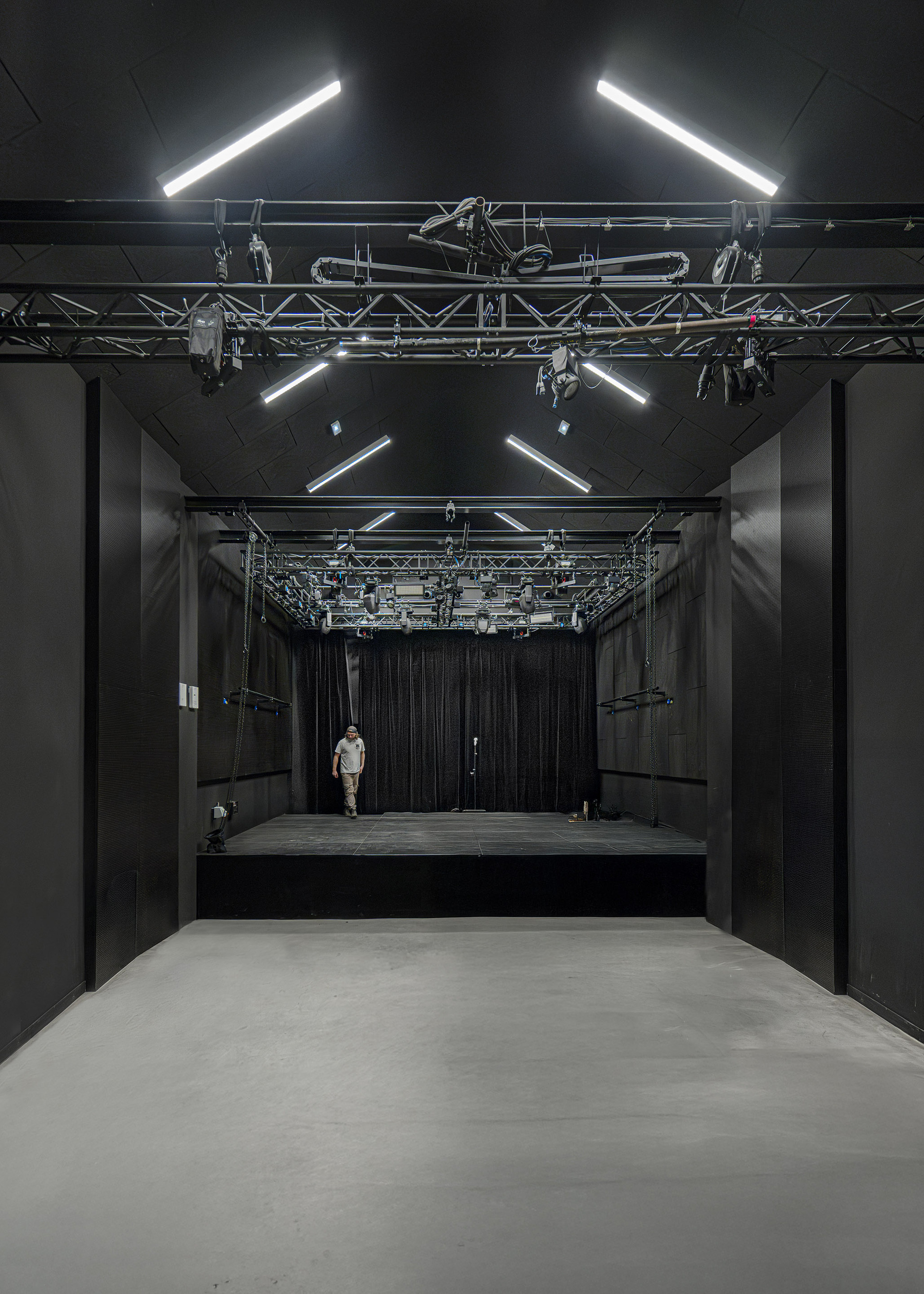 Cultural and Musical Space丨TRACKS-23