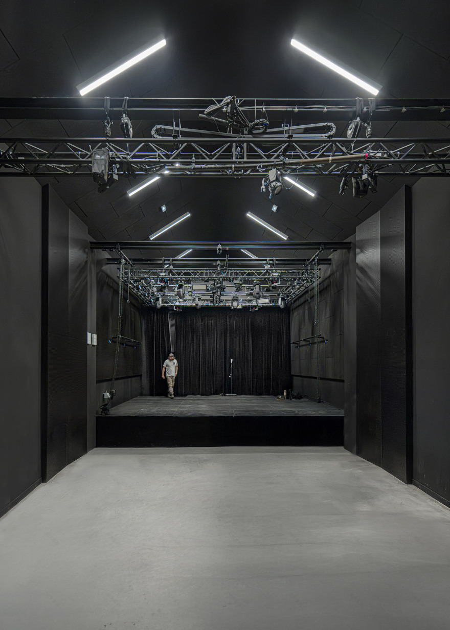 Cultural and Musical Space丨TRACKS-23