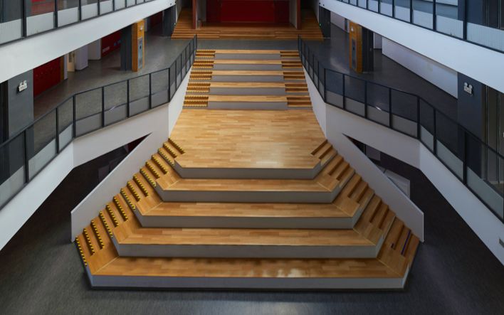 北京外国语大学附属如皋龙游湖学校的现代江南校园空间-28