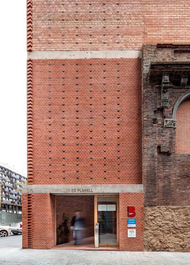 Cristalleries Planell Civic Center  H Arquitectes-25