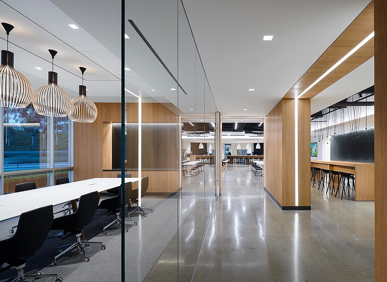 科技先驱 Ossur 美国总部，展现冰岛灵感与社区精神-1