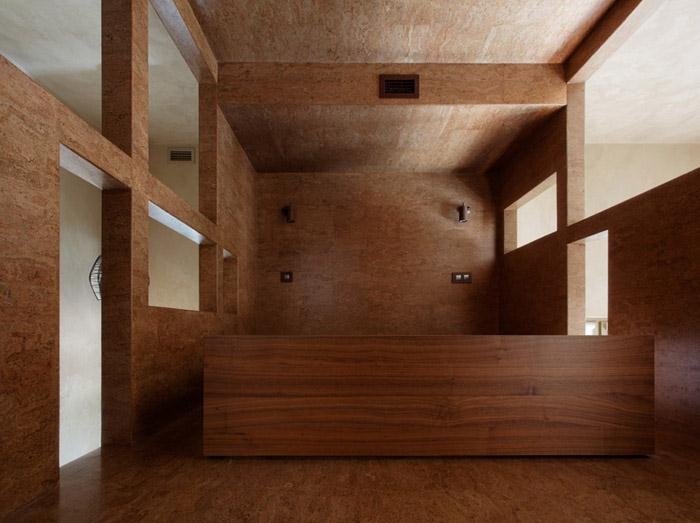 俄罗斯 18 层顶层公寓,多层次空间与自然金属元素的创新结合-22