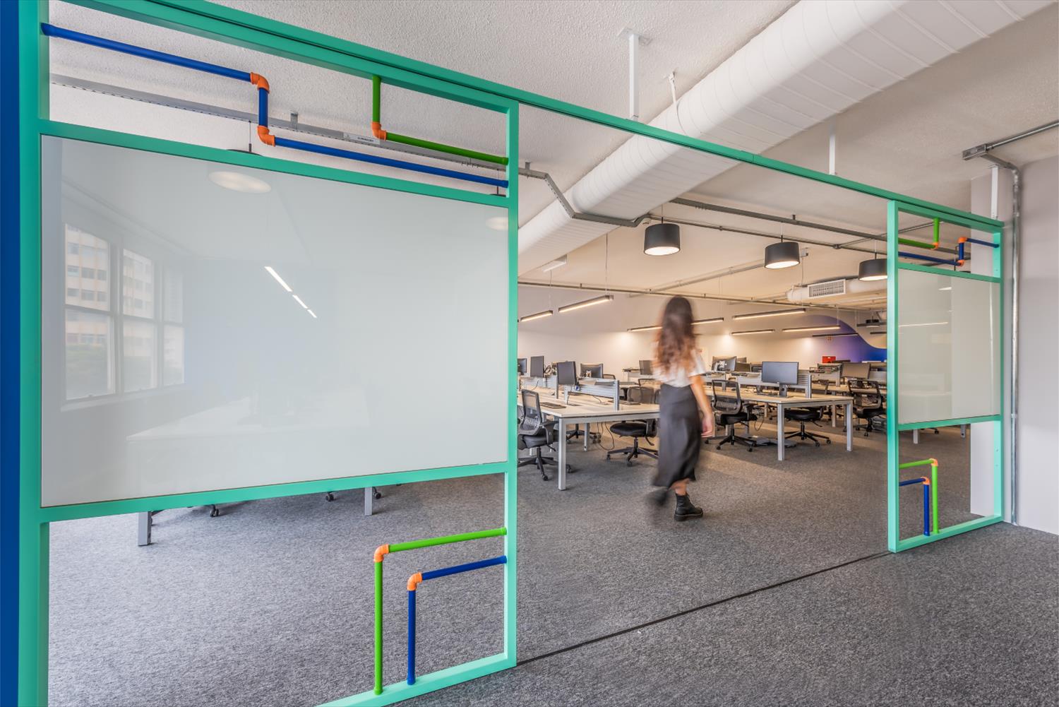 乌尔塔格拉斯办公楼-6