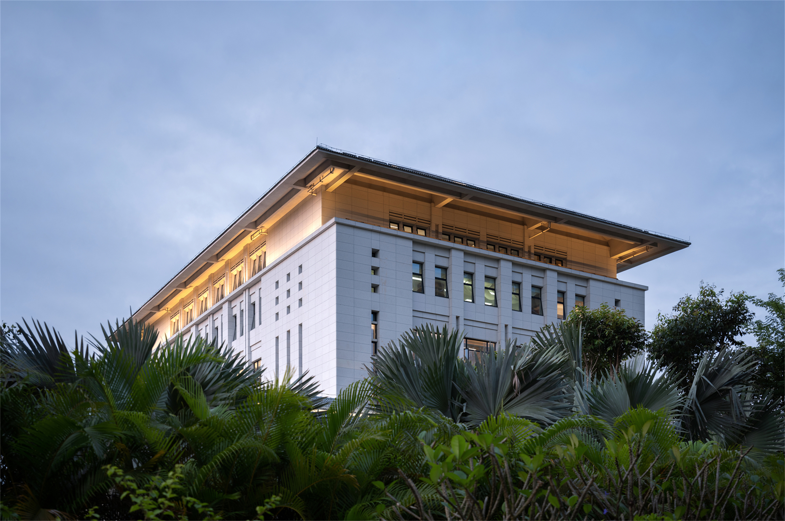 同济院新作：海南省图书馆二期扩建，园馆相融-7