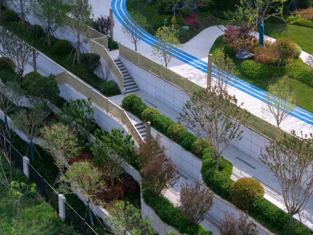 青岛润诚天悦华府大区丨中国青岛丨东易奇思-56