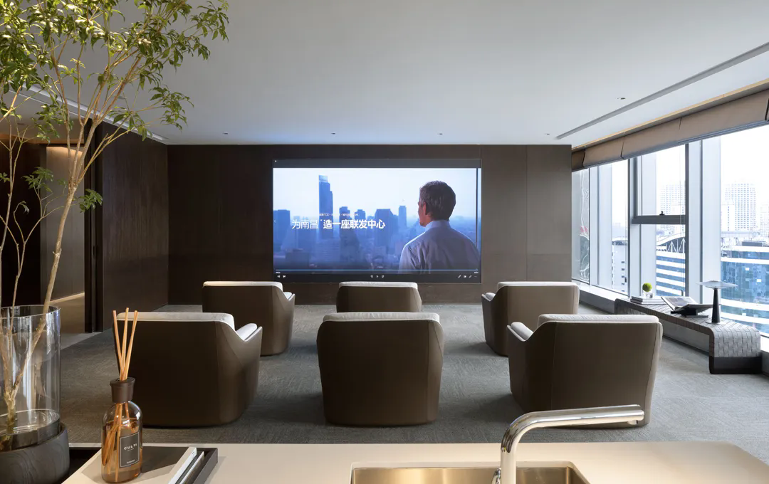 南昌联发中心办公样板房丨中国南昌丨创时空设计-44