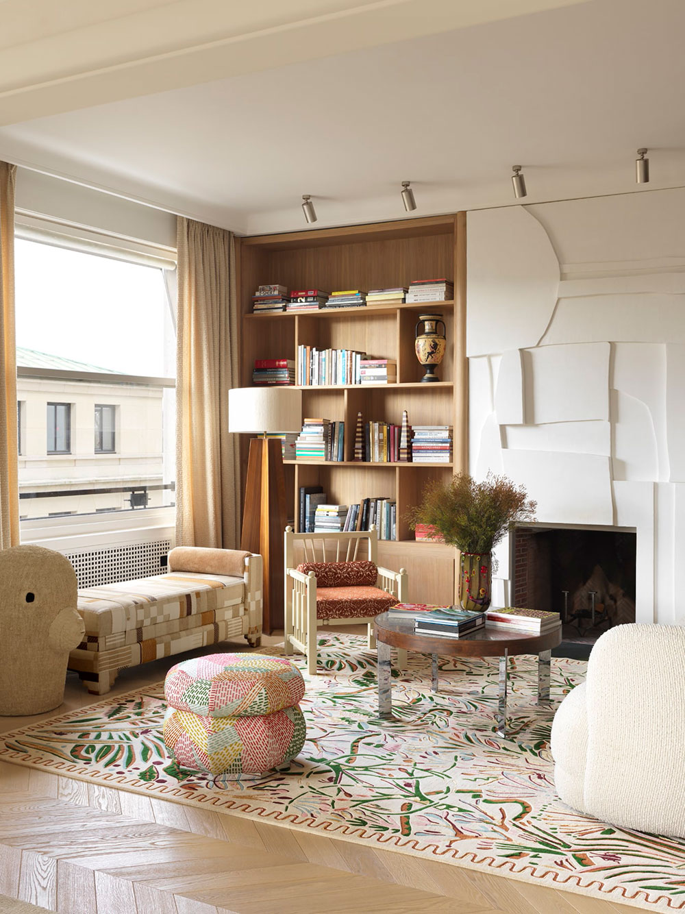 现代巴黎公寓设计中的温暖装饰艺术风格-2