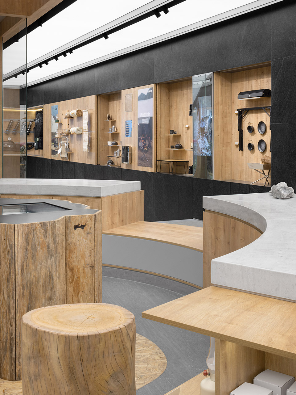 上海Jeep全球首家探享中心概念店丨中国上海丨INGROUP-33