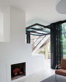 St Kilda House Edwina Glenn