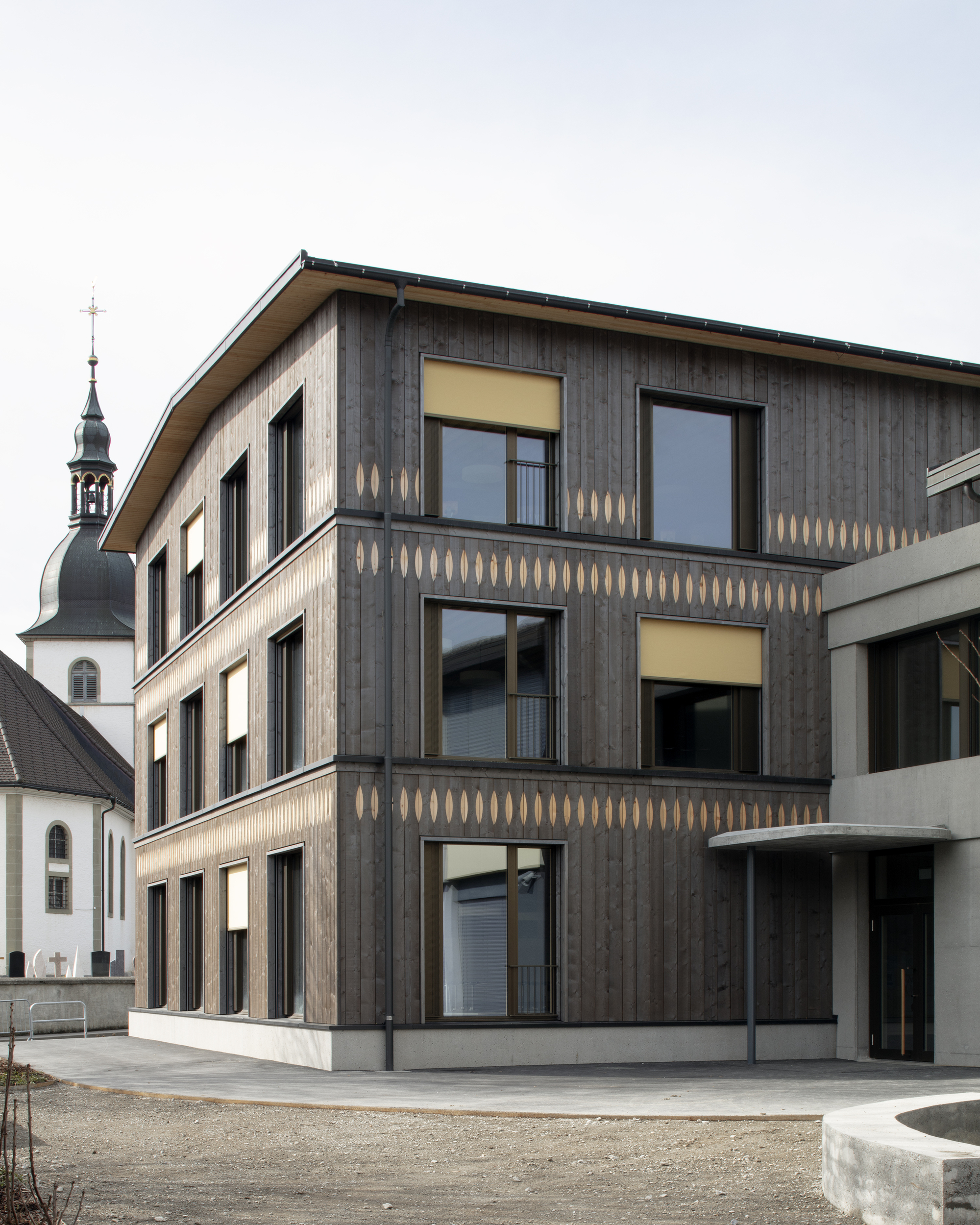 Riaz 小学扩建与翻新丨FAZ architectes-17