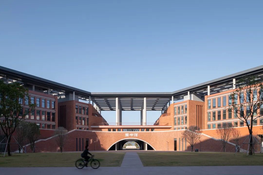 深总院新作|深圳中学高中园-54