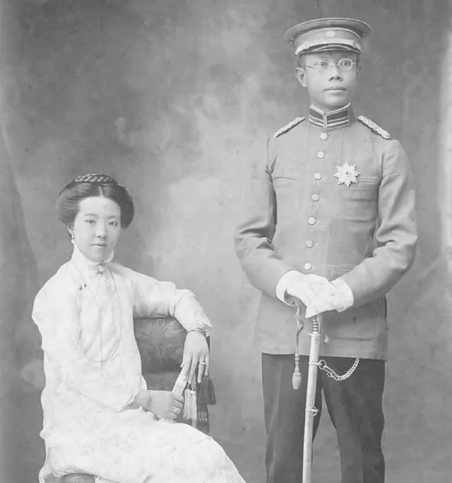 口罩的前世今生 | 设计大拿们的创新之作-20