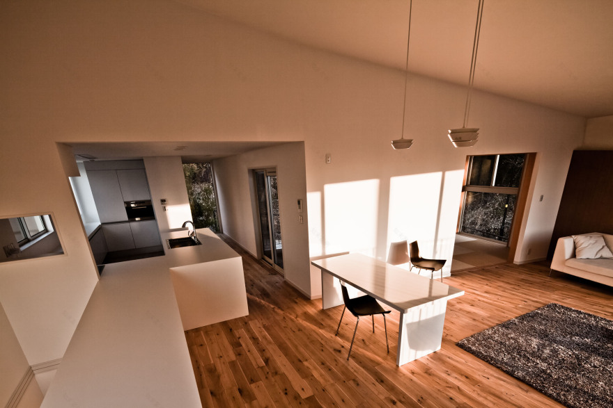 日本宝冢 Nomura24 别墅——白色木质结构与多边形空间之美-7