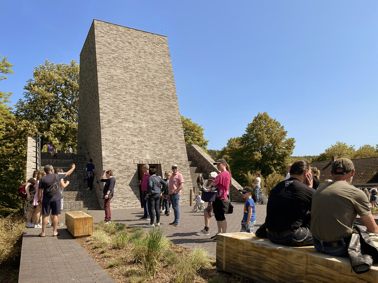 埃德湖游客中心“石·水·光”丨德国丨Christoph Hesse Architects-15