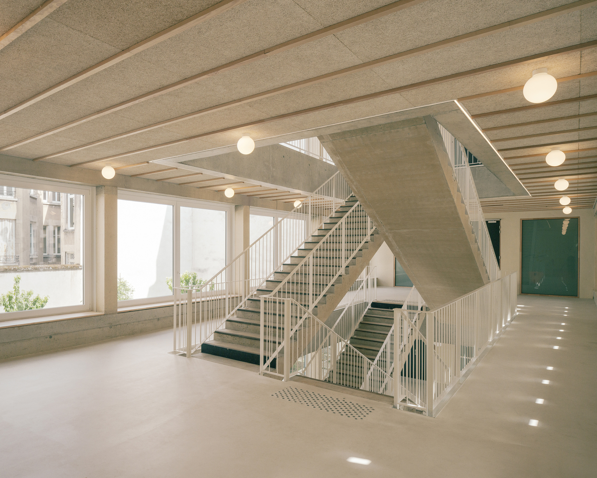 European University Center Refurbishment and Modernization / Agence Vulcano-Gibello-30