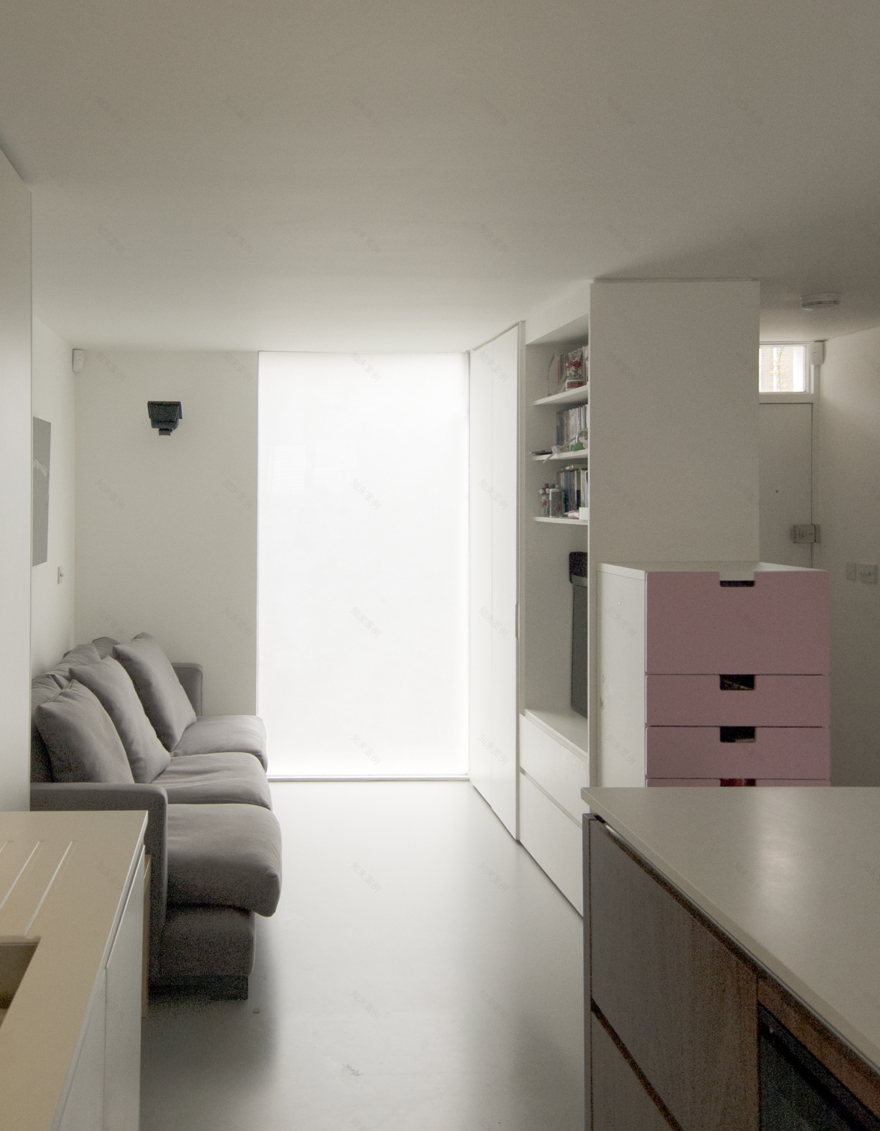 vertical intersect-4