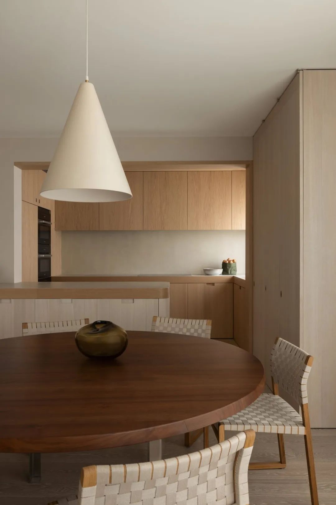 原木极简风四居丨比利时丨比利时建筑工作室Decancq Vercruysse-19