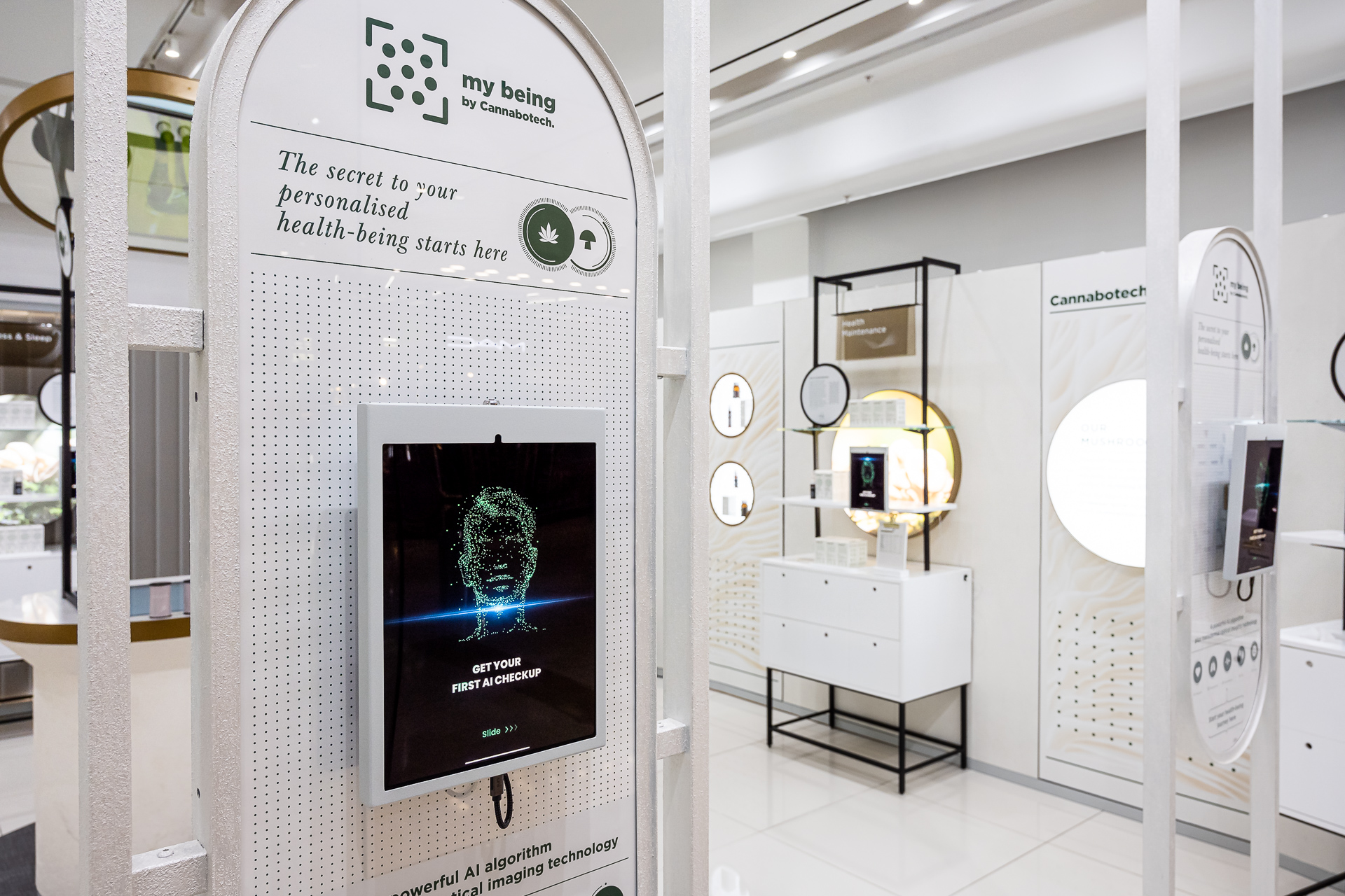 Cannabotech 英国旗舰店丨英国伦敦丨Design4Retail-9