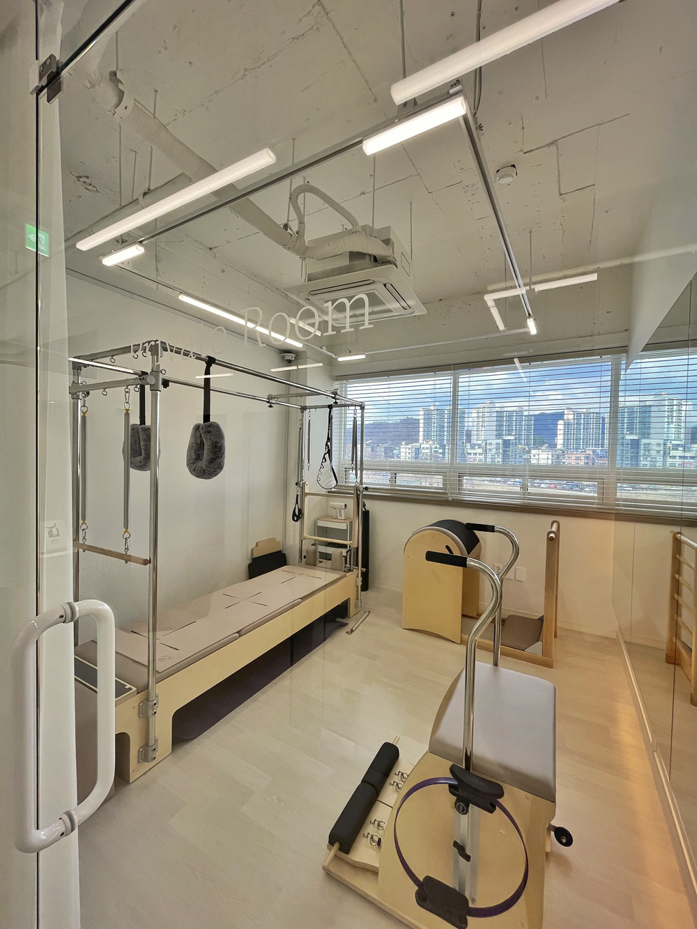 简约 50 平公寓，打造温馨舒适空间-14