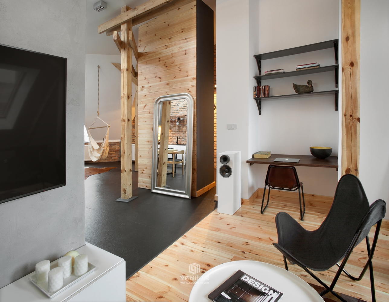 历史悠久的老楼改造的LOFT-10