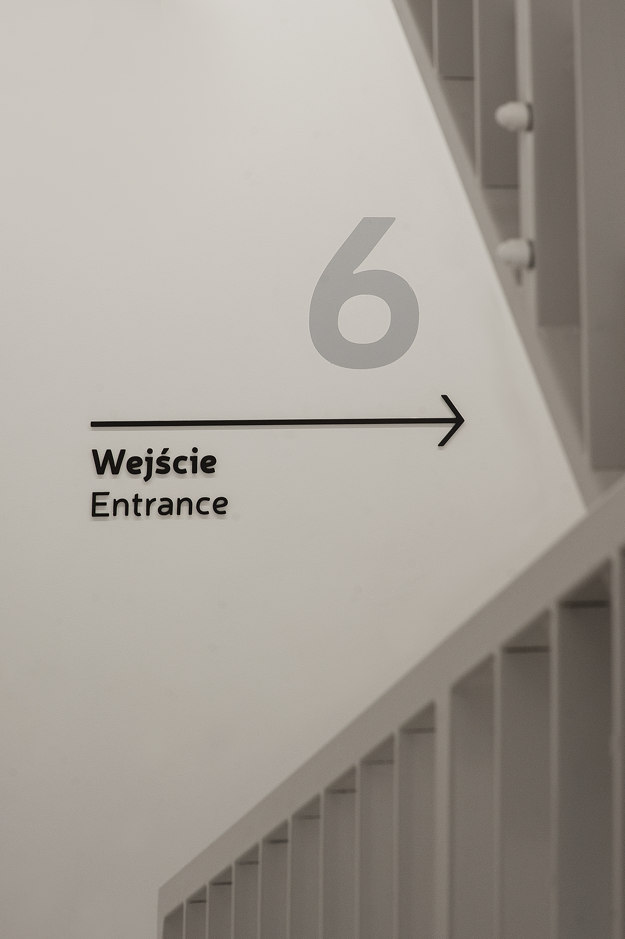 Rajska 8 和 Heweliusza 18 导向系统设计丨波兰格但斯克丨blank studio,wayfinding studio-9