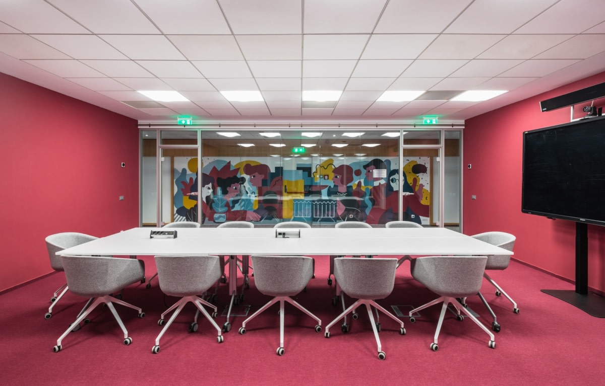 Ceetrus 罗马尼亚办公室· 温馨社区感设计-14