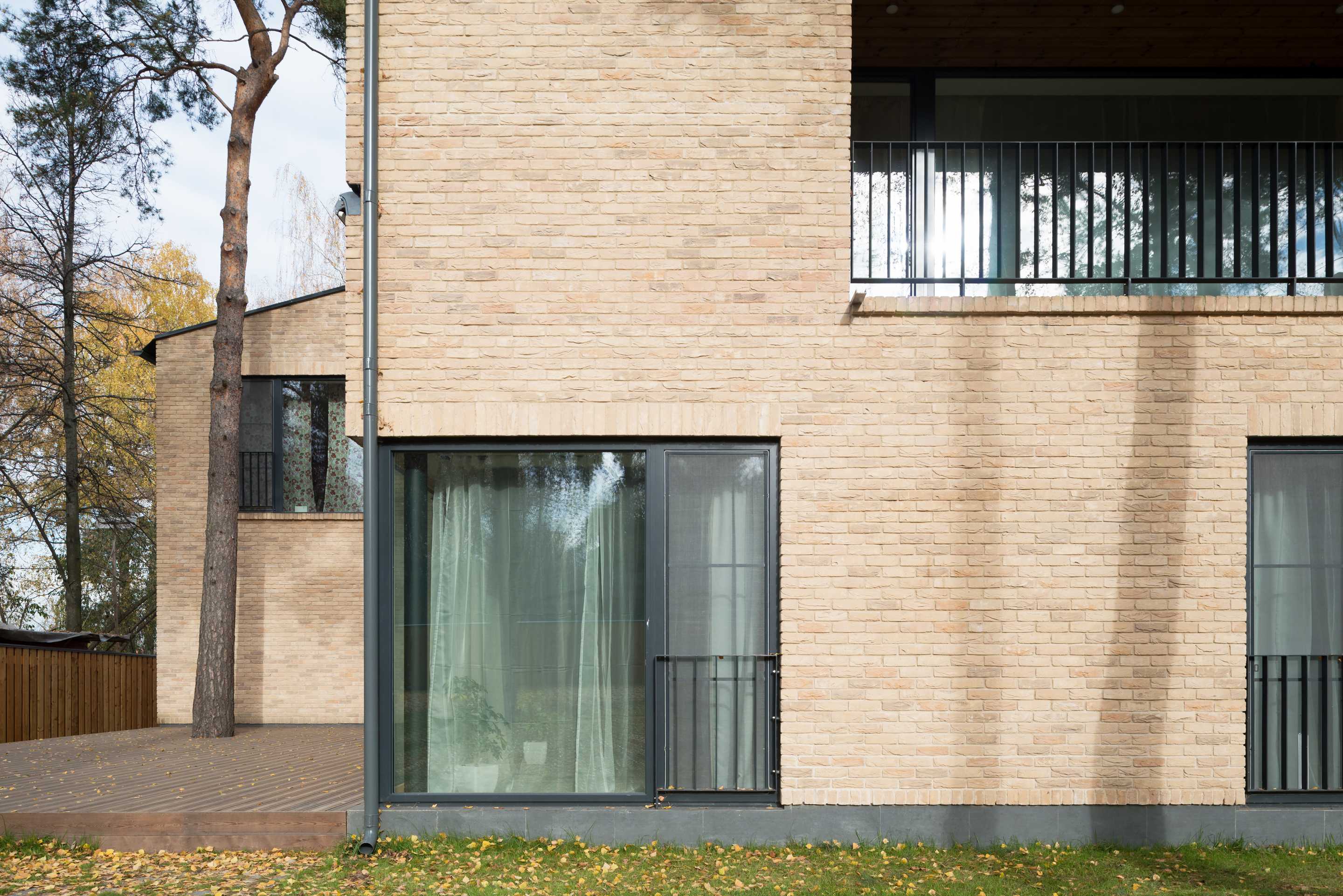 莫斯科郊区别墅，绿意环绕的现代生活-16