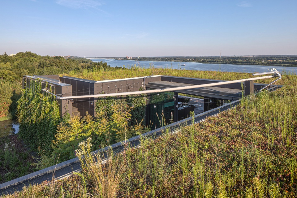 波兰现代河畔别墅,自然与人居的完美融合-42