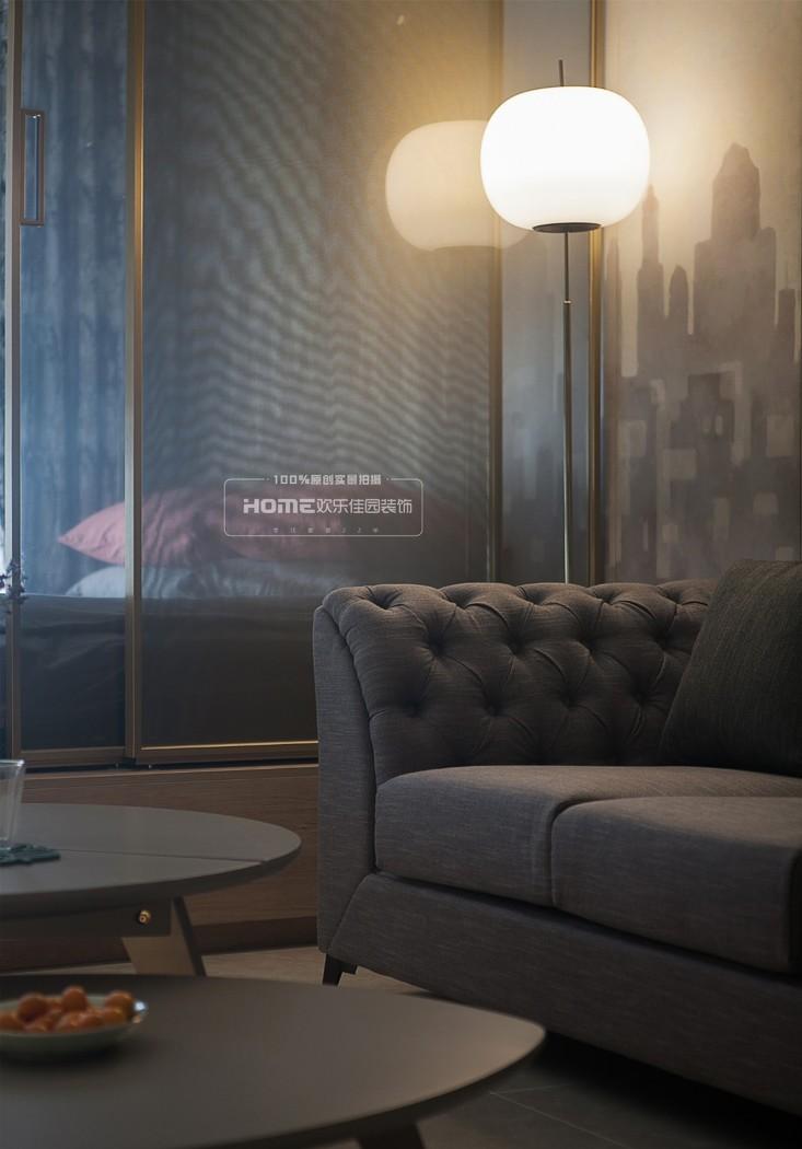 极简灰色调打造都市小资生活空间-4