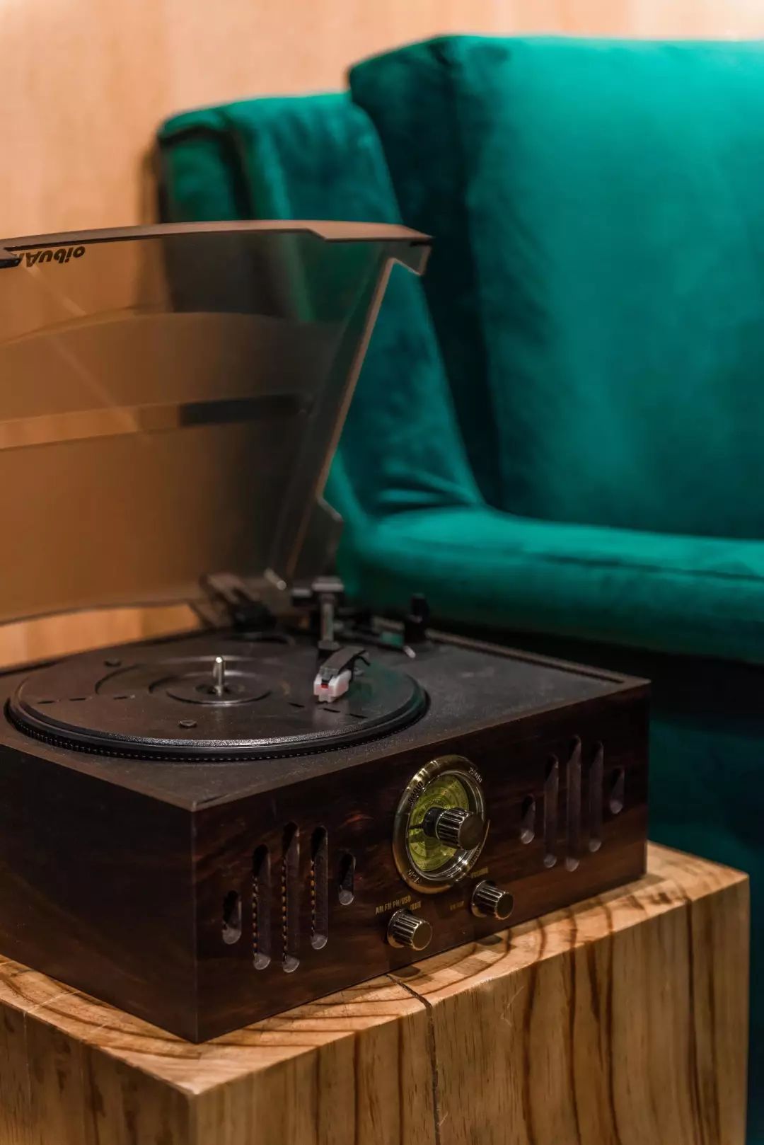 像对待奢侈品一样对待木种，安信地板让“木与家”发生更多可能-65