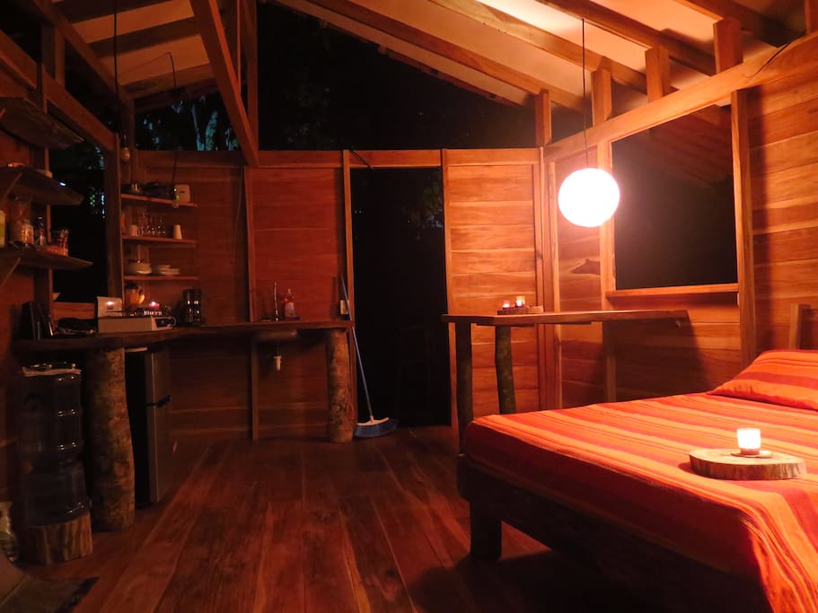 简易风格高脚木屋设计-24