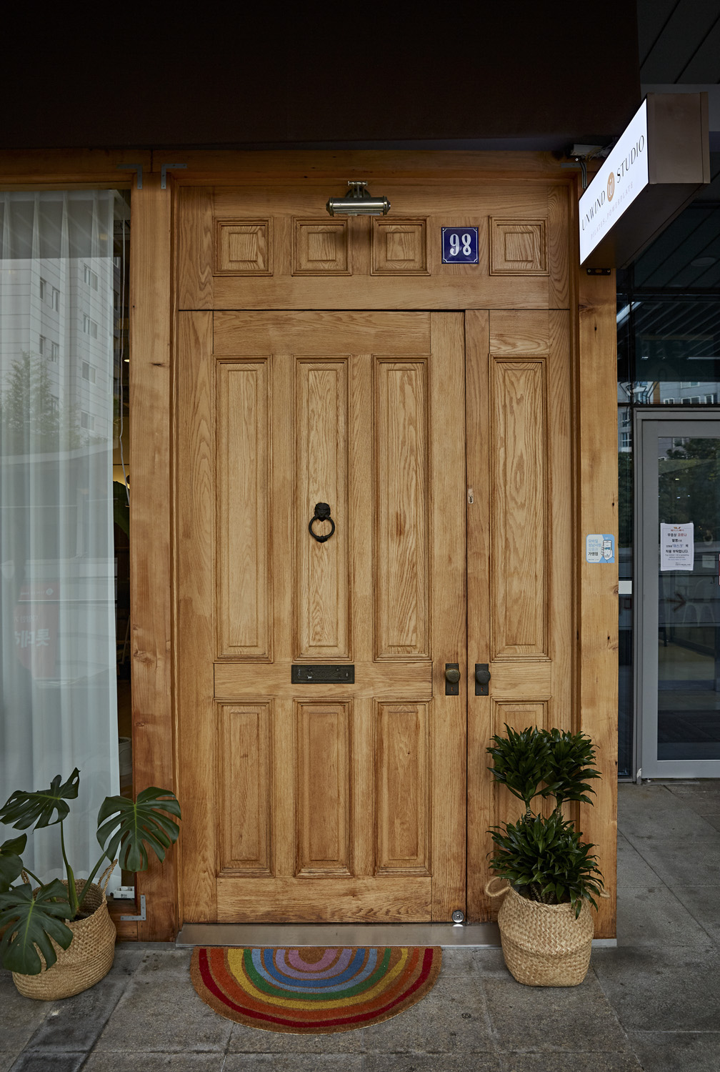 温暧氛围的 40 平米公寓健身房设计-12