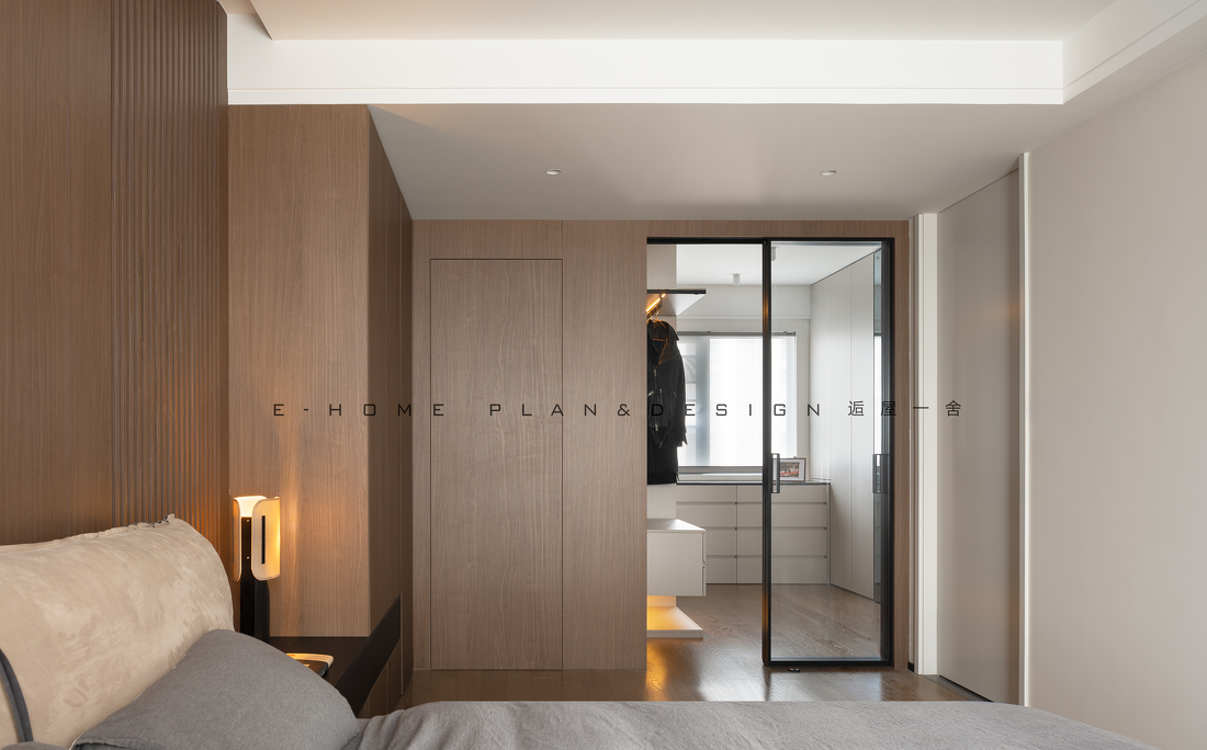 音乐老师的极简主义家居改造-25