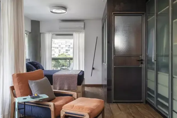 色彩鲜明的巴西小公寓-3