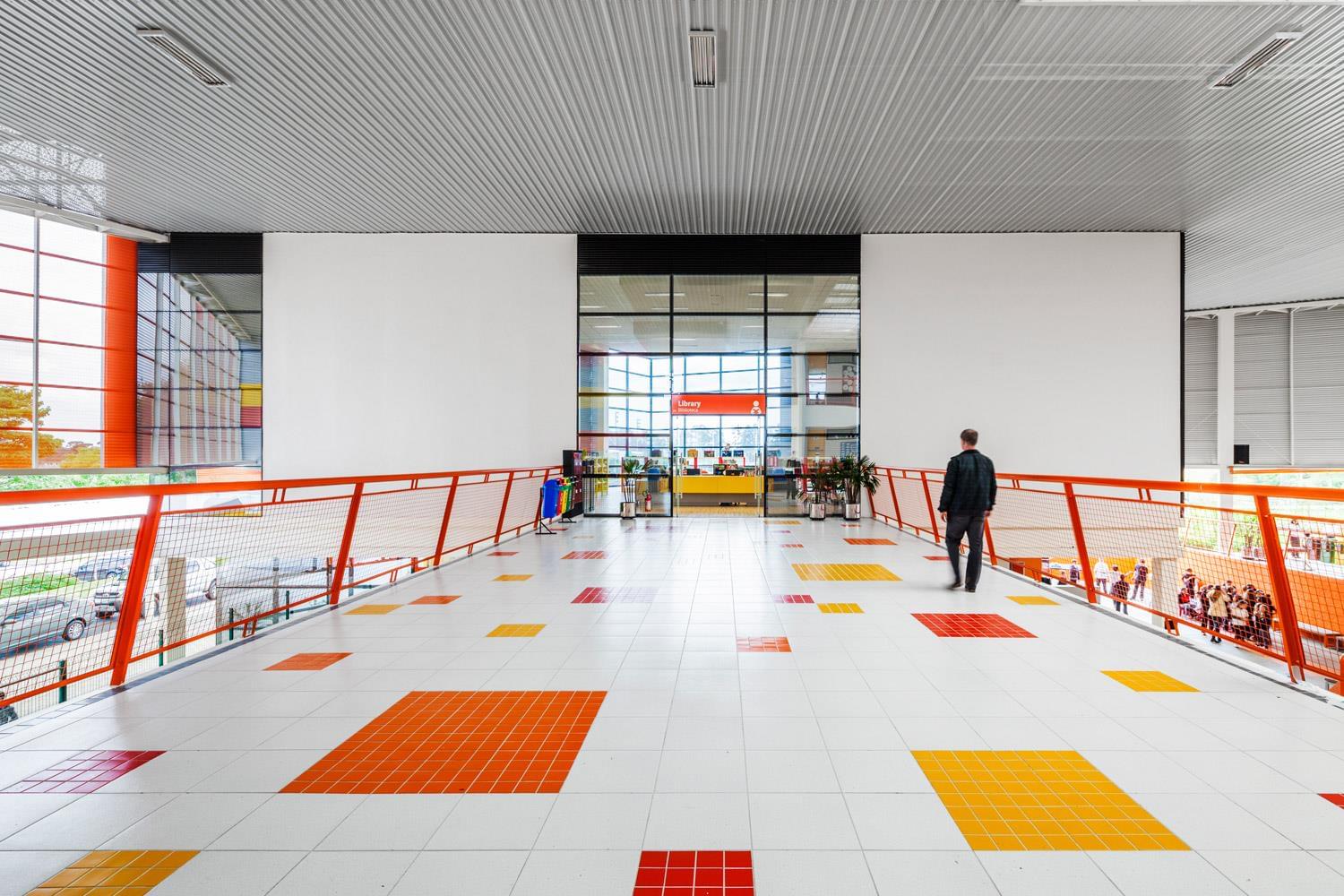 波西蒂沃国际学校-13