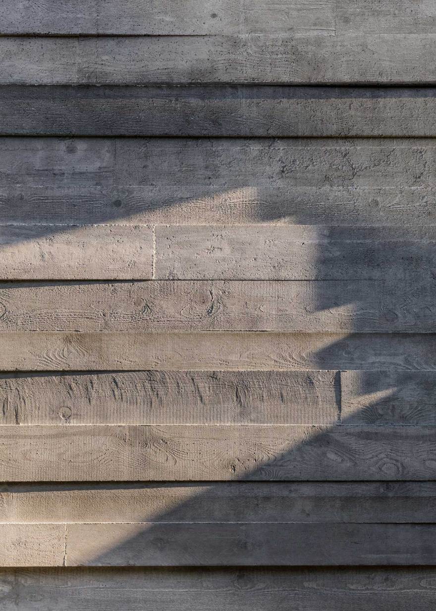 瑞士湖景“全景郊区”房-17